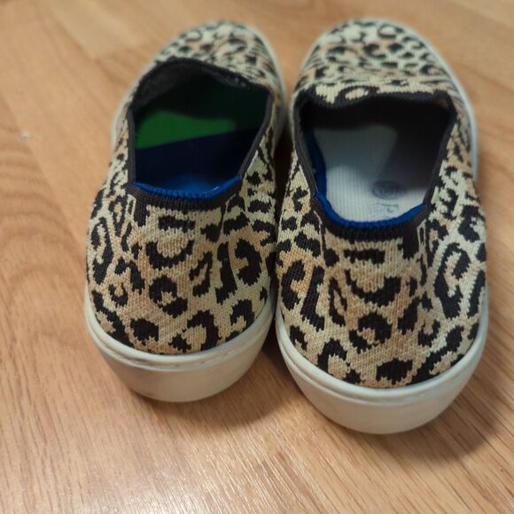 Rothys Little Desert Cat The Original Slip On Shoes Womens 6.5 Animal Print - Picture 3 of 8